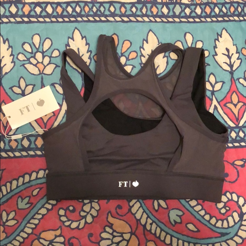 FOR THE PEACH SPORTS BRA! - Picture 2 of 2
